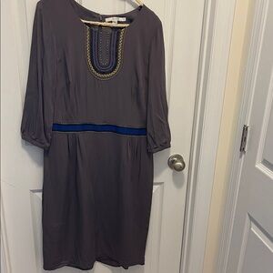 Boden Elegant Gray Dress with Blue and Gold Accents